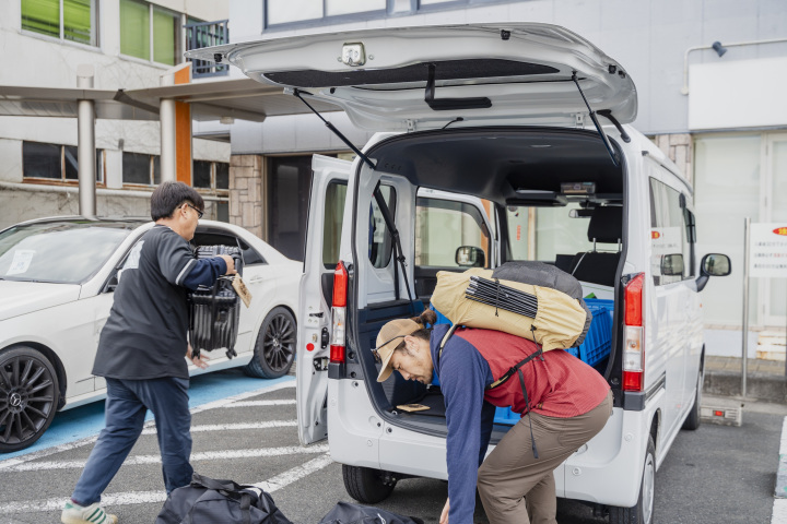 Luggage Forwarding Services