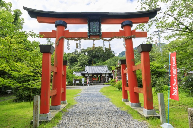 Niukanshofu-jinja Shrine