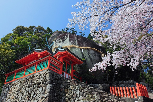 Kamikura-jinja Shrine
