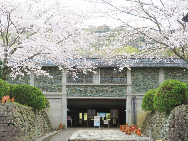 和歌山縣立紀伊風土記之丘資料館