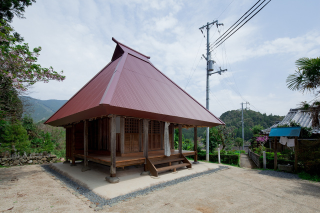 Nishihara Kannondō Hall Temple